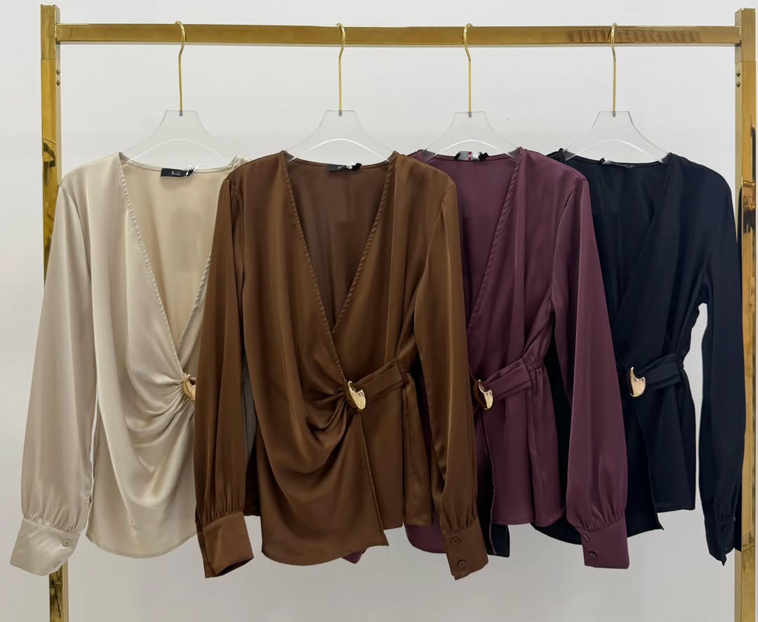 Blusa Cetim Manga Longa