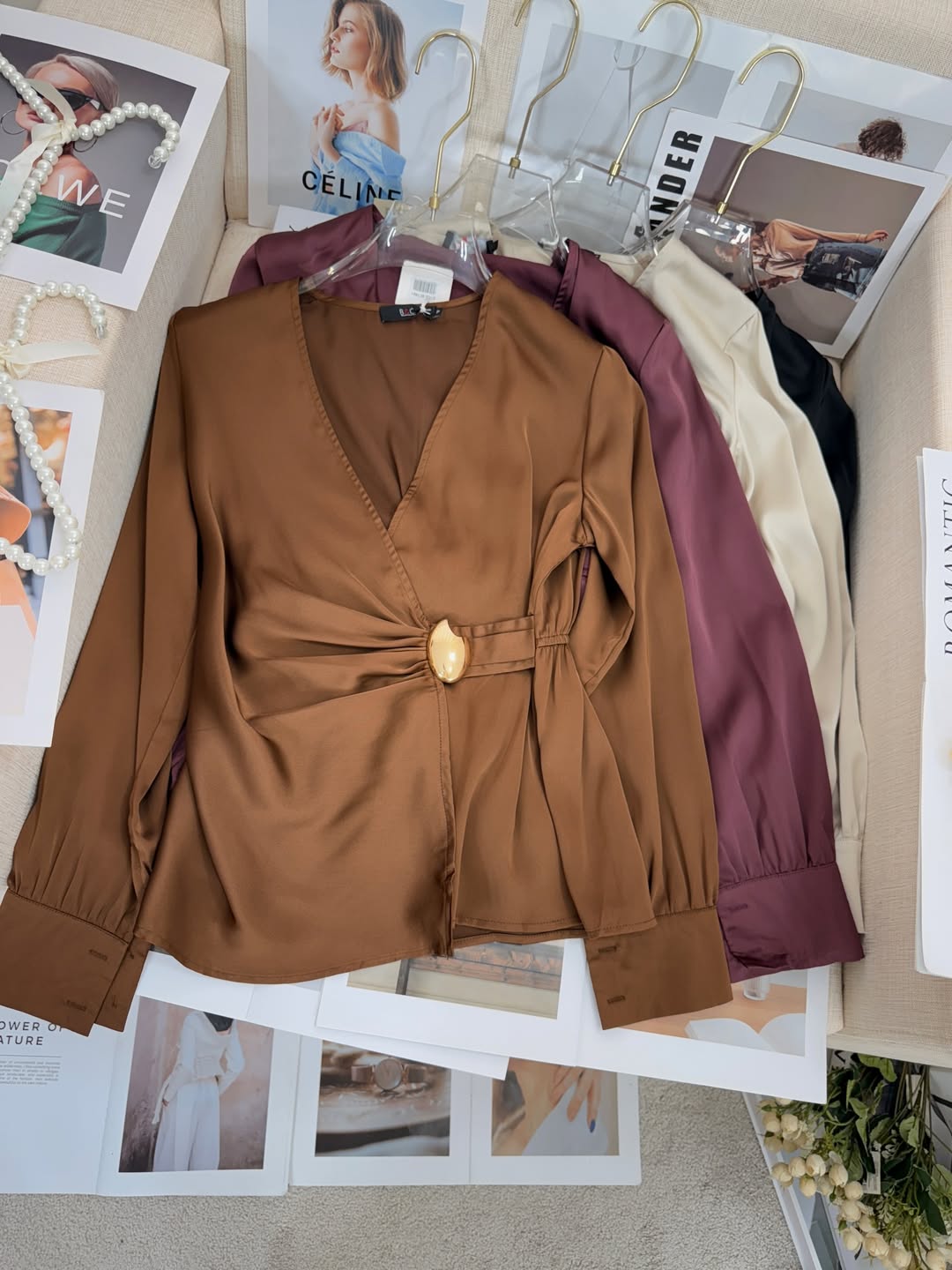 Blusa Cetim Manga Longa