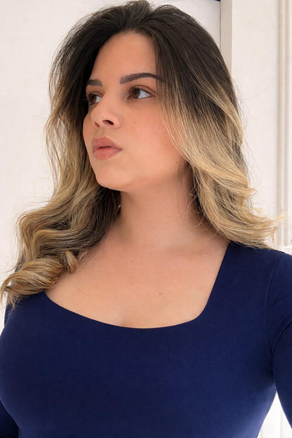 Blusa Gola Quadrada Manga Longa em Poliamida